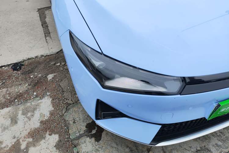 Used XPeng P5 2022 600P Right Front Headlight