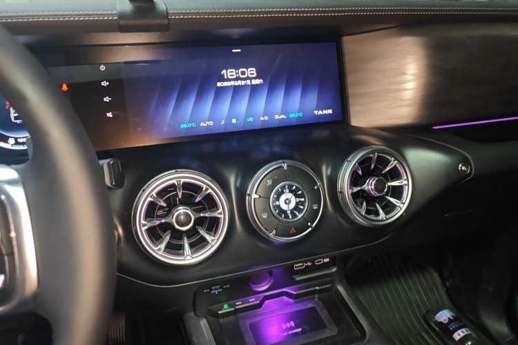 Used Tank 300 2021 Off-Road Edition 2.0T Challenger