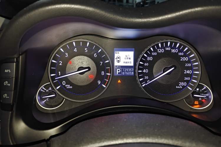 Used Infiniti M Series 2011 M25 Comfort Model