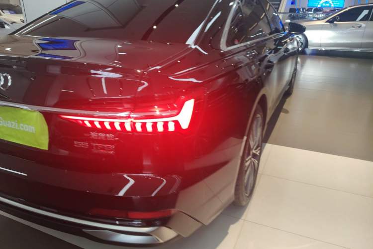 Used Audi A6L 2024 55 TFSI quattro Prestige Dynamic Edition Right Rear Taillight