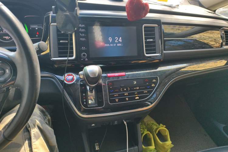 Used Honda Elysion 2019 2.0L Hybrid Luxury Edition