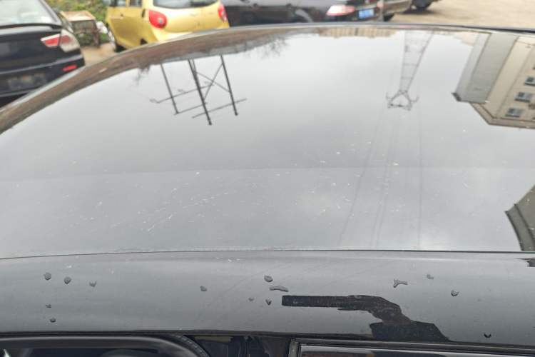 Used Venucia V 2023 260T Idol Edition Pro