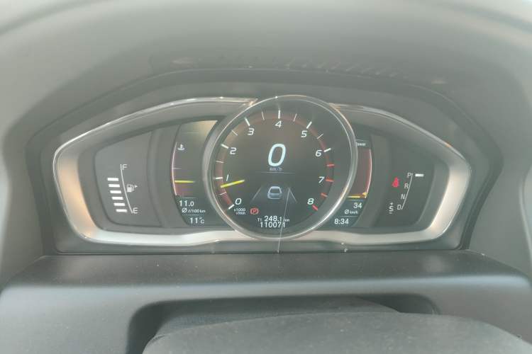 Used Volvo XC60 2015 T5 AWD Zhiyuan Edition
