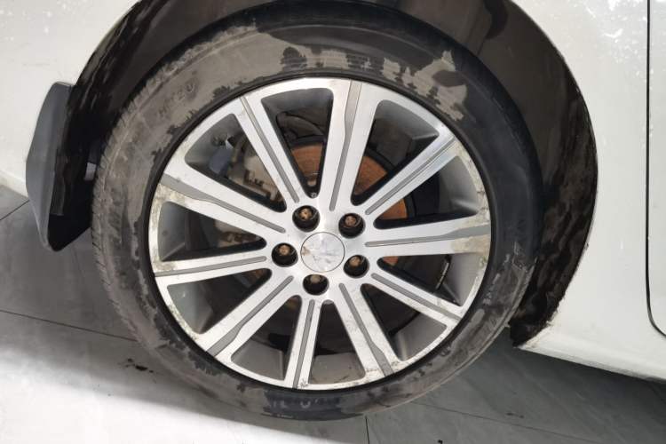 Used Peugeot 408 2015 1.2T Automatic Luxury Edition