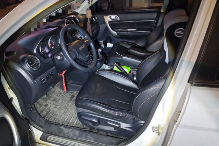 Used Haval H6 2016 Upgraded Model 1.5T Manual Two-Wheel Drive Urban Version
