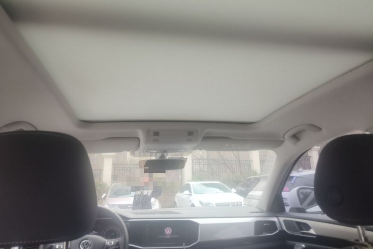 Used Volkswagen Tayron 2022 280TSI Two-Wheel Drive Luxury Smart Connectivity Version Headliner