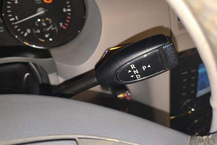 Used Mercedes-Benz R-Class 2007 R 350 L 4MATIC Gear Lever