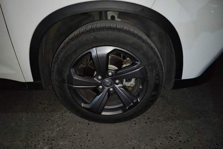 Used Baojun RM-5 2019 1.5T CVT Elite Version with 24-Hour Online Service 6 Seats
