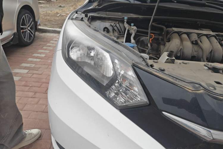 Used Honda Vezel 2017 1.5L CVT 2WD Comfort Model
