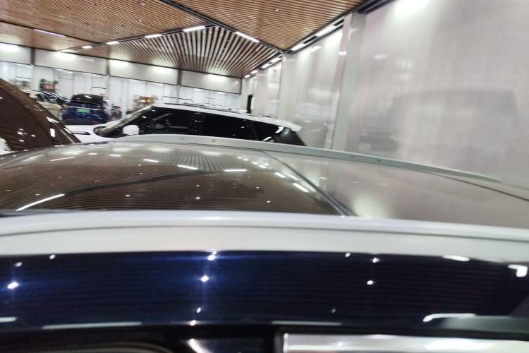 Used Cadillac XT5 2021 28T Luxury Model