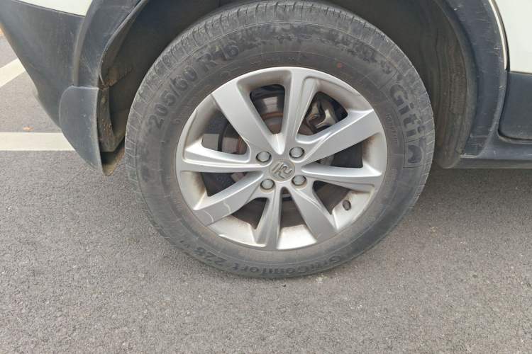 Used BYD Yuan 2017 1.5L Automatic Cool & Stylish Model
