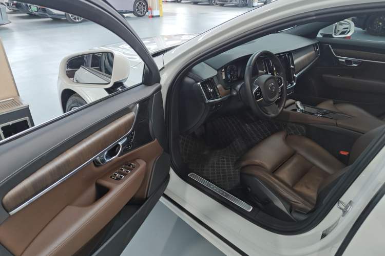 Used Volvo S90 2021 B5 Zhiyuan Luxury Edition