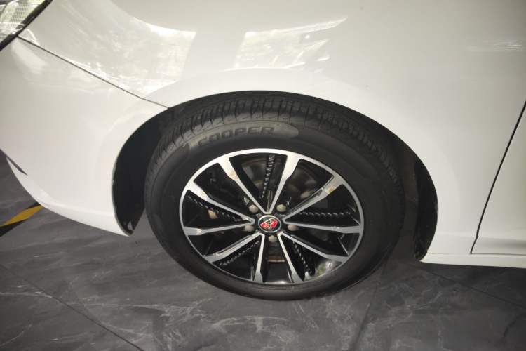 Used Roewe i5 2020 1.5L Automatic 4G Connect Luxury Flagship Edition