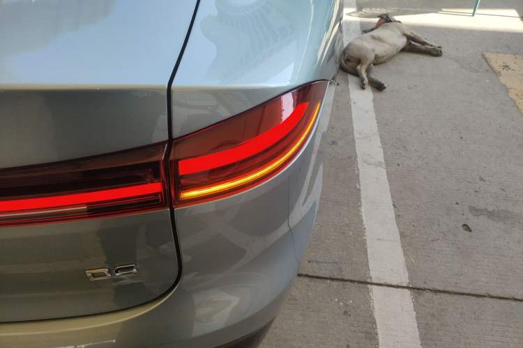 Used Roewe D6 2025 520km Smart Enjoyment Version