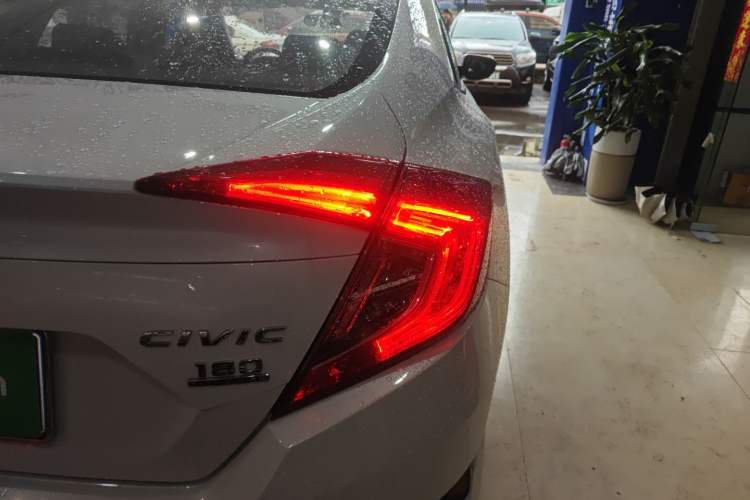 Used Honda Civic 2019 180TURBO CVT Shangdong Edition China VI
