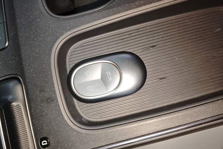 Used Nio ET5T 2024 75kWh Touring Vehicle Key