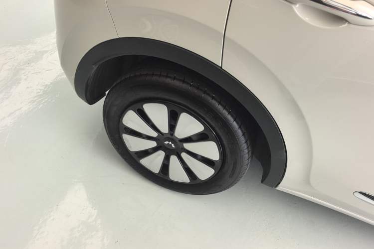 Used Wuling Bingo 2024 333 km Enjoyment Version
