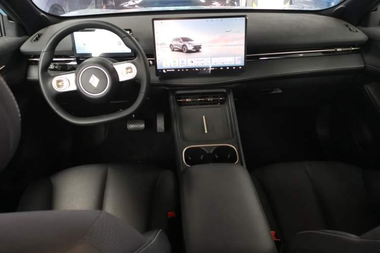 Used Baojun Yunhai 2024 600km Pure Electric Version
