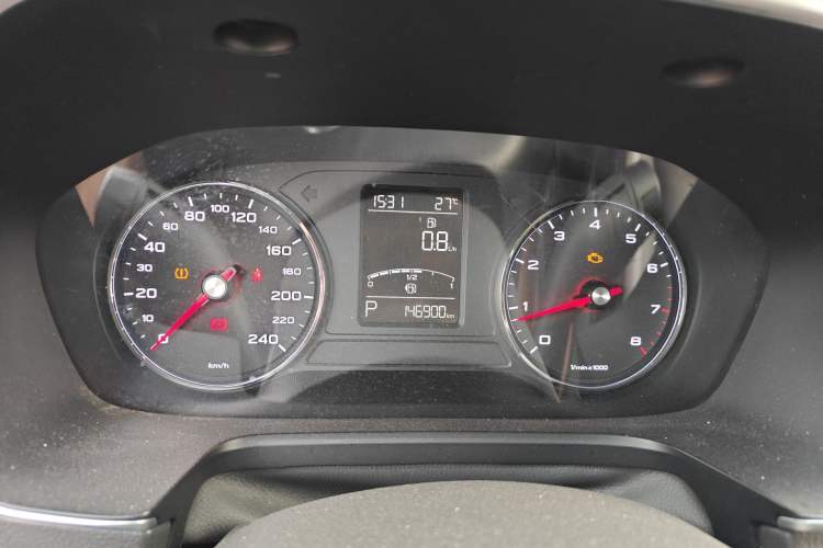 Used Roewe RX5 2018 20T Two-Wheel Drive Automatic Internet Smart Edition Instrument Cluster
