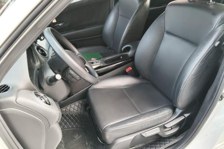 Used Honda XR-V 2017 1.8L EXi CVT Comfort Version Left Front Seat