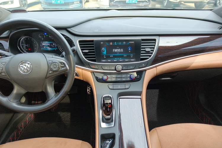 Used Buick LaCrosse 2016 28T Elite Model