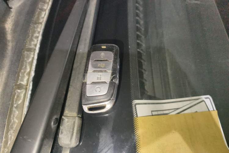 Used CHANGAN CS35PLUS 2018 1.6L Manual Cool Edition China V Standard Vehicle Key