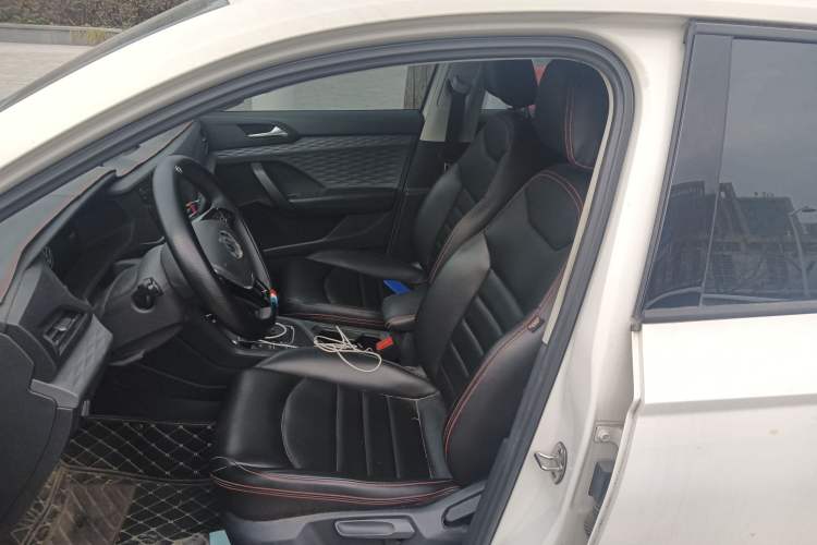 Used Volkswagen Tharu 2022 280TSI Two-Wheel Drive Trend Edition