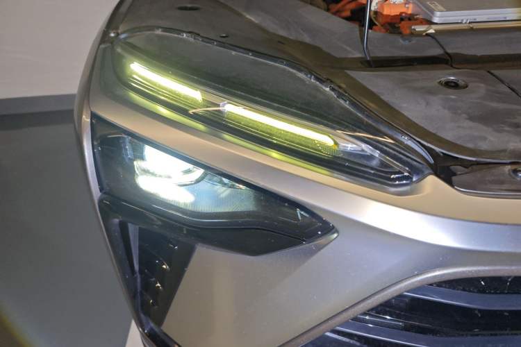 Used Nio ES8 2020 415 km Range 6-Seater Version
