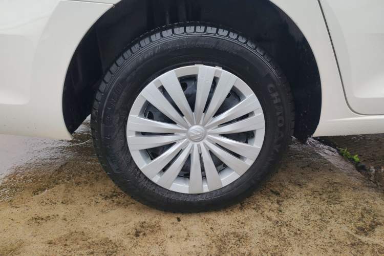 Used Volkswagen Santana 2021 1.5L Automatic Fashion Edition Right Rear Wheel Hub