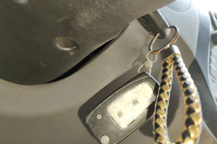 Used Wuling Hongguang 2013 1.5L Base Version
