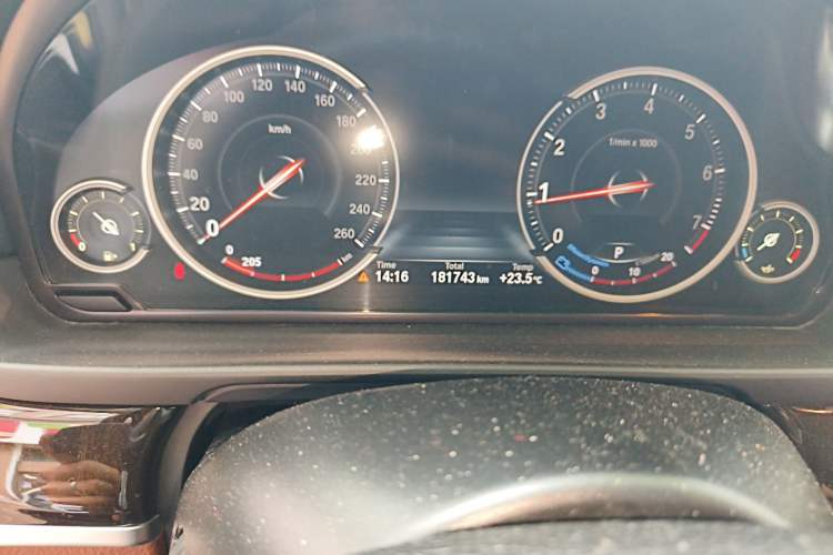 Used BMW 5 Series 2017 525Li Leading Model