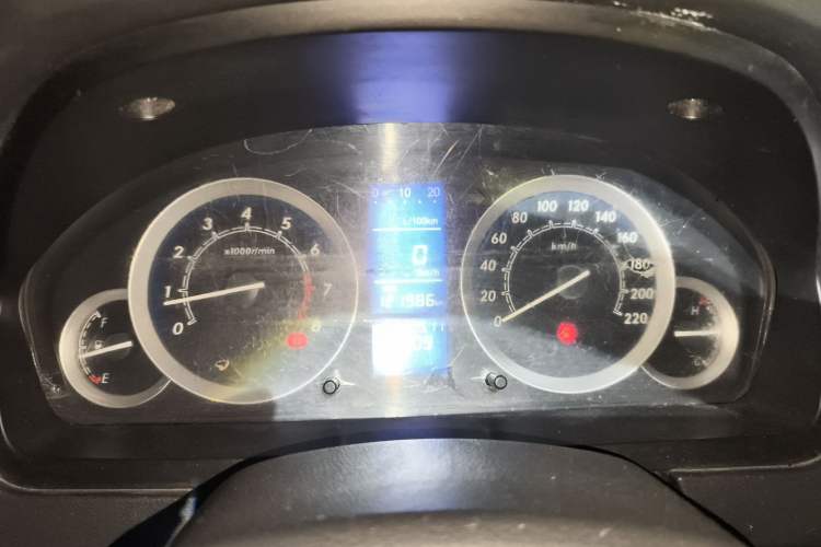 Used BAIC E Series 2013 Sedan 1.3L Manual Special Offer Edition