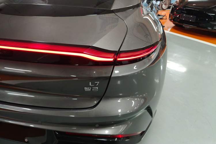 Used IM L7 2022 Dynamic Model
