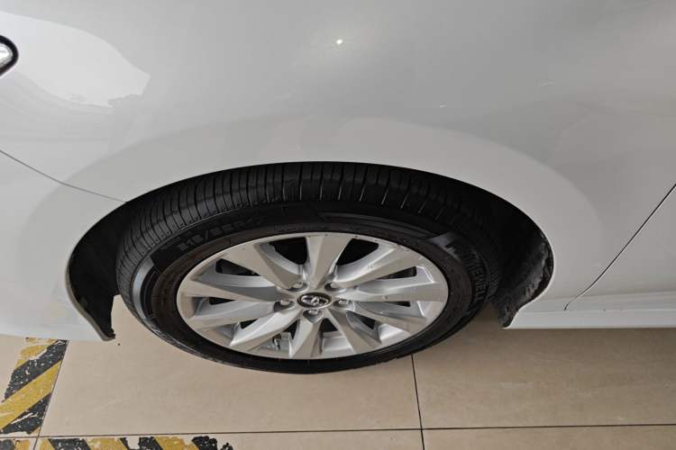 Used Toyota Camry 2019 Revised Version 2.0G Luxury Edition
