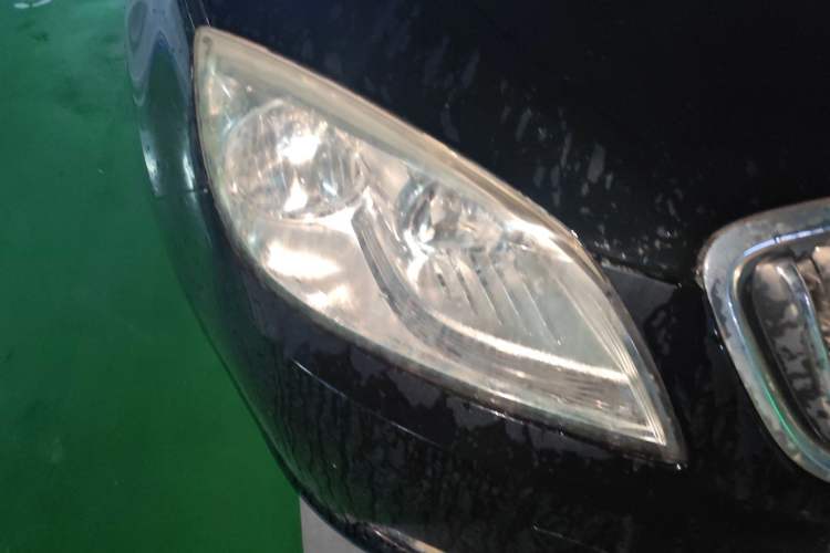 Used Buick GT 2013 GT 1.6L Automatic Fashion Edition Right Front Headlight