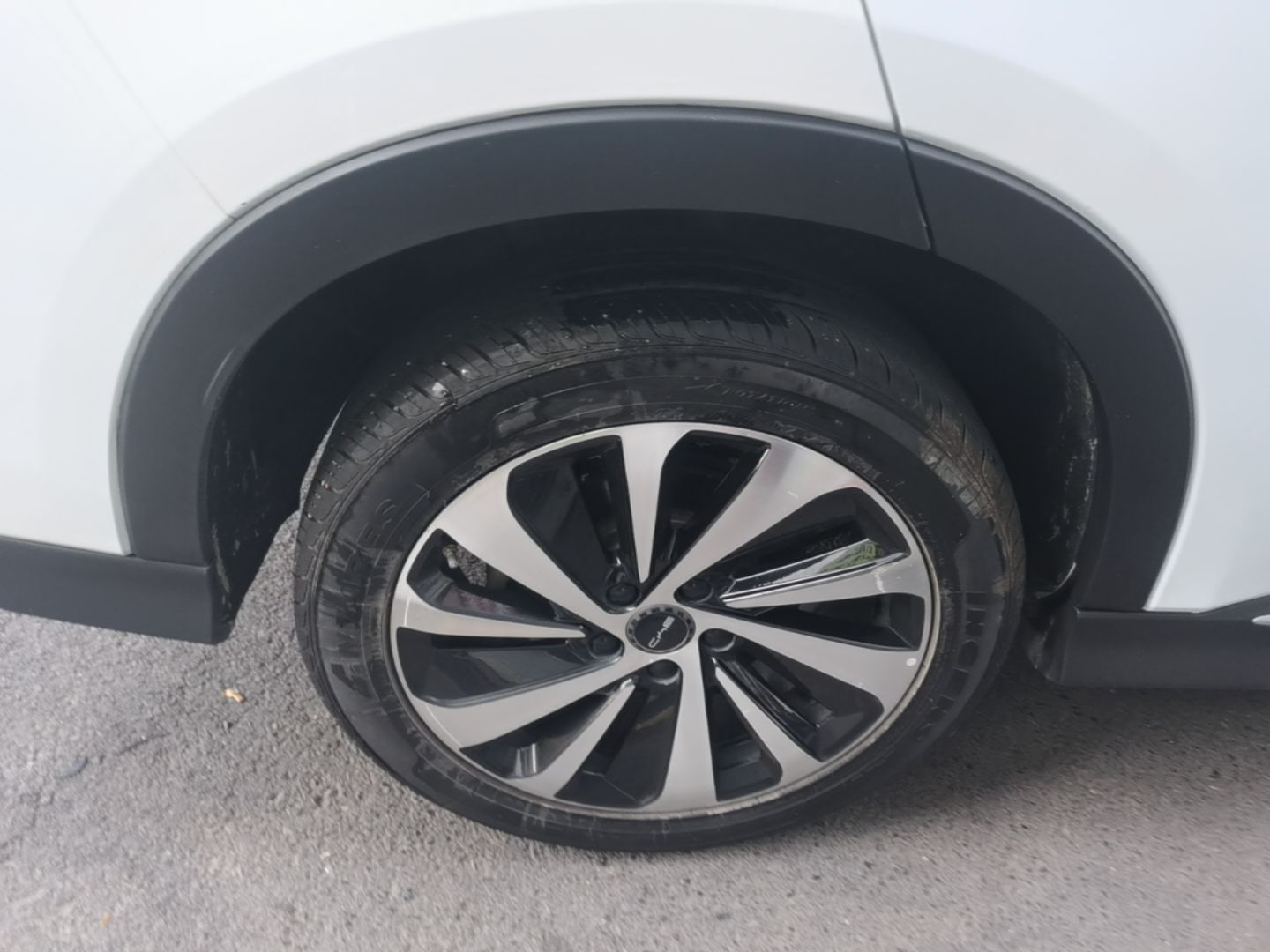 BYD Song PLUS New Energy 2024 Honor Edition EV 520km Luxury Model — снимка 11