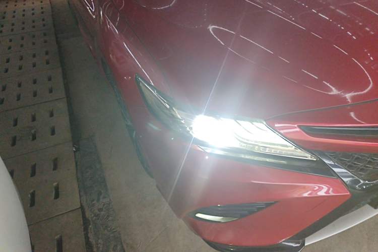 Used Toyota Camry 2018 2.0S FENGSHANG Edition Right Front Headlight