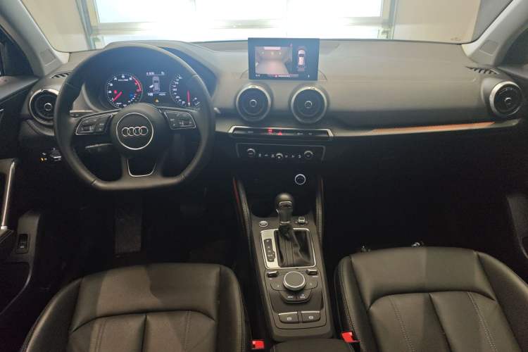 Used Audi Q2L 2024 35TFSI Fashionable and Dynamic Edition
