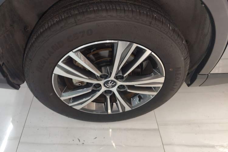 Used BYD Song Pro New Energy 2022 DM-i 51km Prestige Model Right Rear Wheel Hub