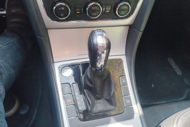 Used Volkswagen Passat 2013 1.8TSI DSG Prestige Edition
