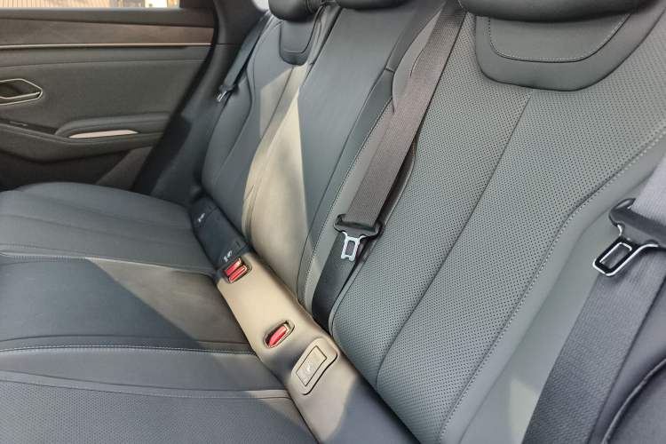 Used BYD Qin L 2024 DM-i 120KM Leading Model Left Rear Seat