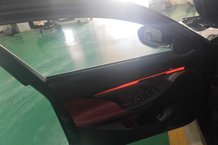Used BMW i5 2024 eDrive 35L M Sport Package

