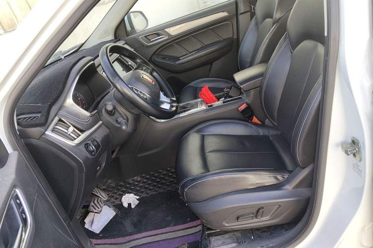 Used Roewe RX5 2016 20T Two-Wheel Drive Automatic Internet Smart Edition