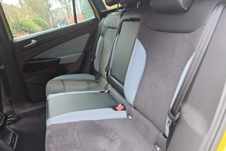 Used Volkswagen ID.4 X 2021 Pro Smart Long-Range Edition Left Rear Seat