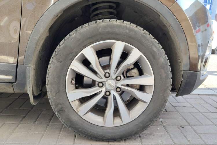 Used Geely Auto Emgrand X7 Sport 2016 1.8TD Automatic ZhiZun Version
