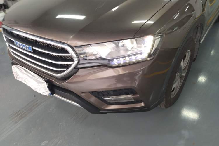 Used Haval H6 Coupe 2016 Blue Label 1.5T Automatic Two-Wheel Drive Urban Model Left Front Headlight
