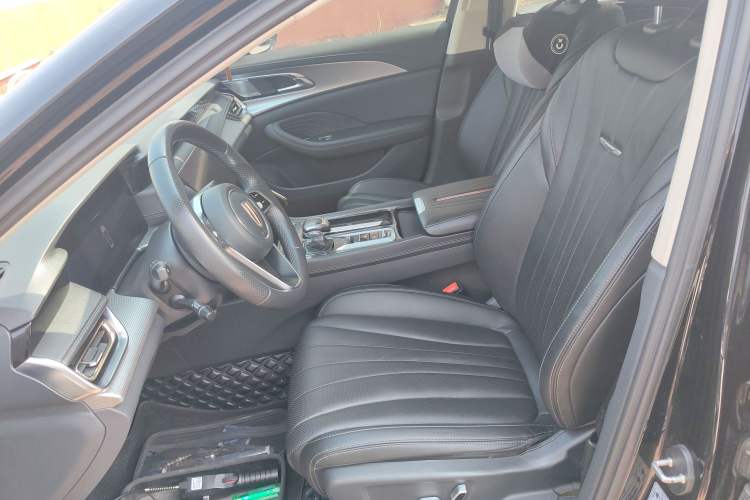 Used Hongqi H5 2023 2.0T Automatic Smart Connect Flagship Edition