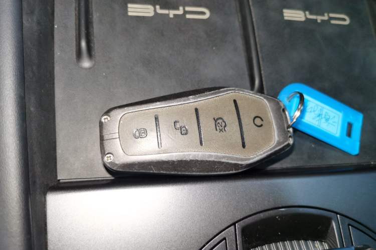 Used BYD Seal 06 New Energy 2025 DM-i Smart Drive 80KM Prestige Model