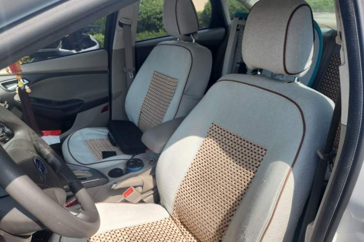 Used Ford Focus 2012 Sedan 1.6L Automatic Comfort Model Left Front Seat