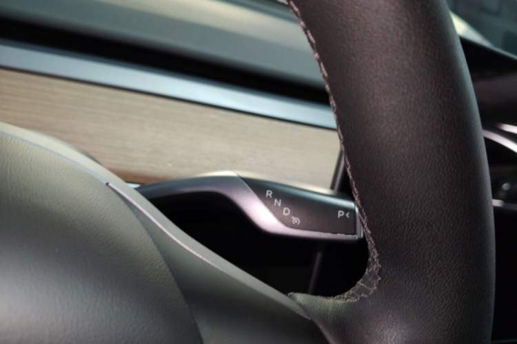 Used Tesla Model Y 2023 Rear-Wheel-Drive Version